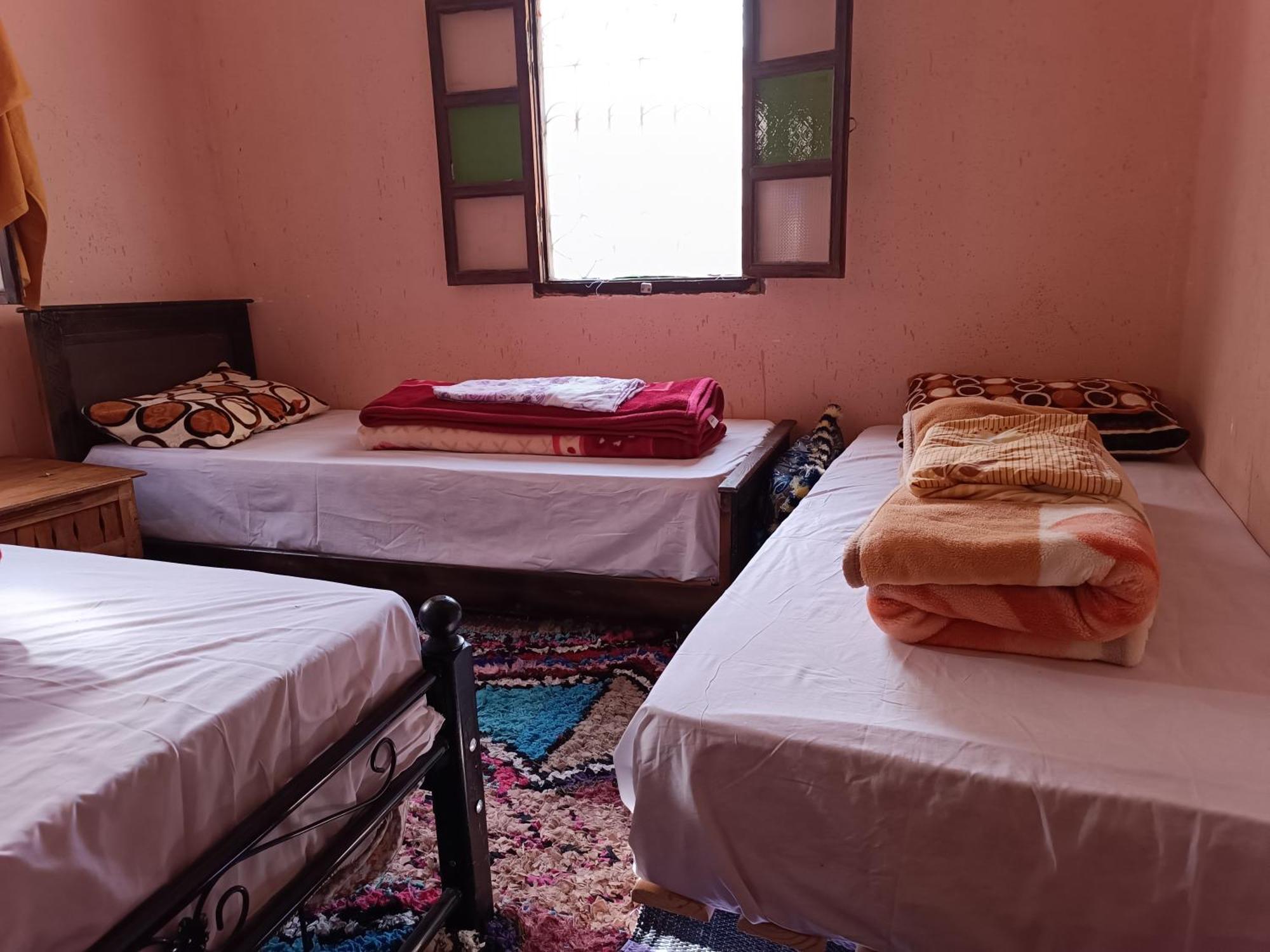 Auberge Toubkal Amsouzart Aitst Idar Tizgui Экстерьер фото